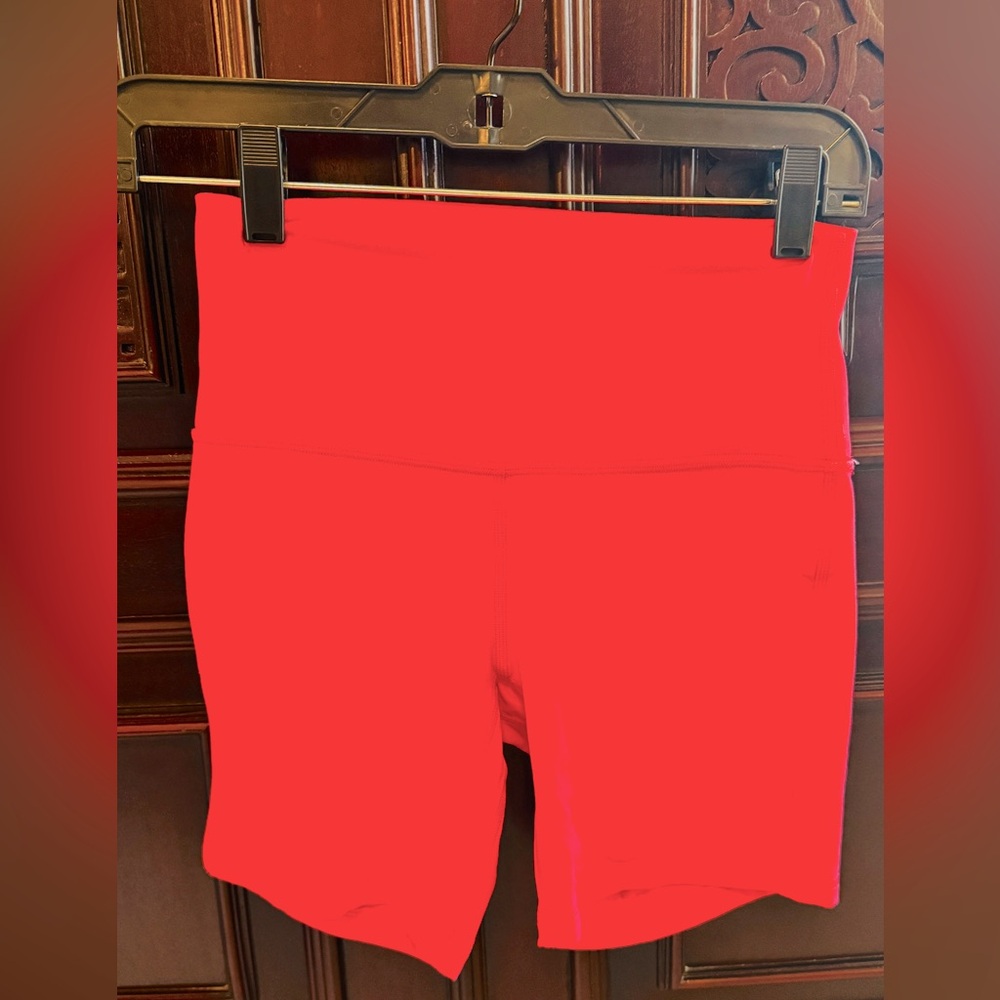 LuLulemon lululemon Align™ High-Rise Short 6", Pink, Size 6